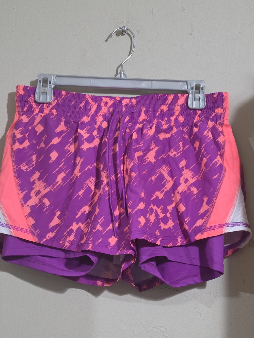 C-9 Campion Women's 2-in-1 Layar3d Shorts Size M Purple Pink Abstract Good SZ M